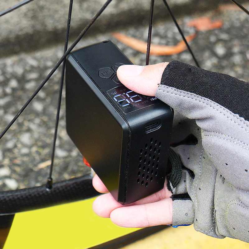 Mini smart bike pump